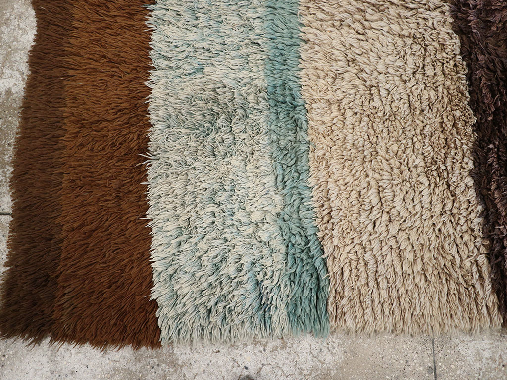 Vintage Moroccan Accent Rug, No.27001 - Galerie Shabab