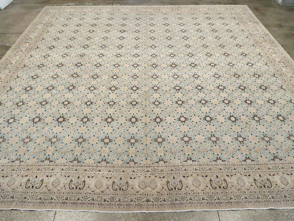 Vintage Persian Mashad Square Carpet, No.27004 - Galerie Shabab