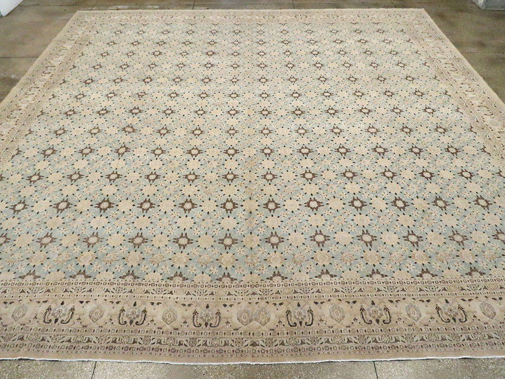 Vintage Persian Mashad Square Carpet, No.27004 - Galerie Shabab