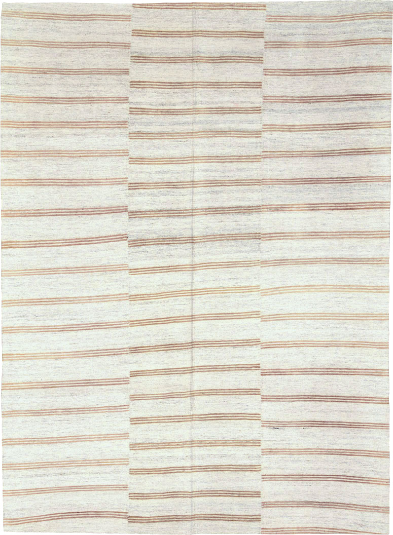 Vintage Turkish Flatweave Kilim Accent Rug, No.27007 - Galerie Shabab