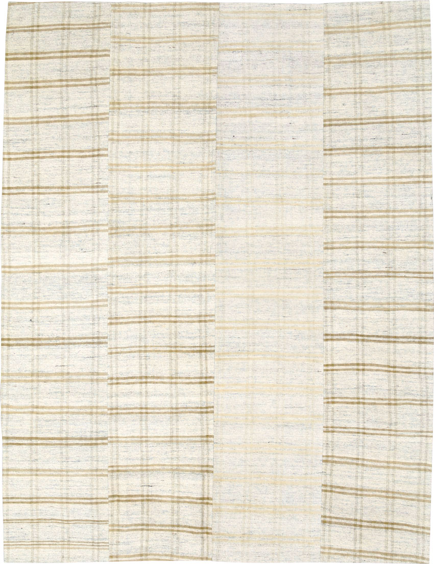 Vintage Turkish Flatweave Kilim Accent Rug, No.27010 - Galerie Shabab