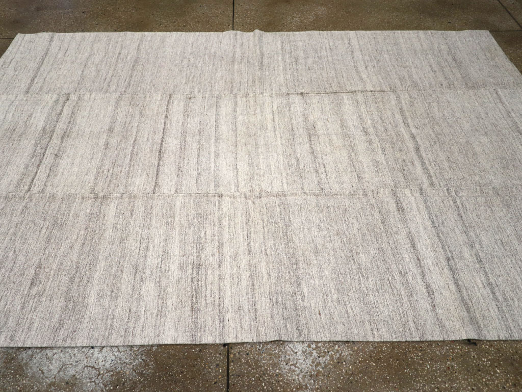 Vintage Turkish Flatweave Kilim Accent Rug, No.27011 - Galerie Shabab