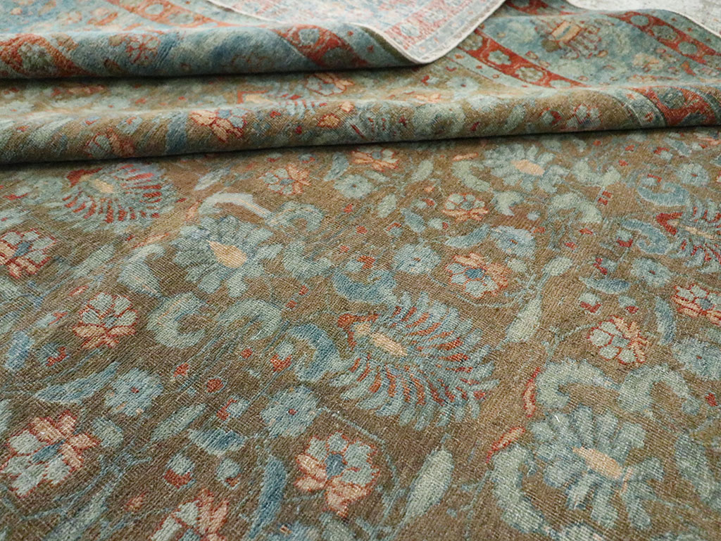 Antique Persian Tabriz Carpet, No.27022 - Galerie Shabab