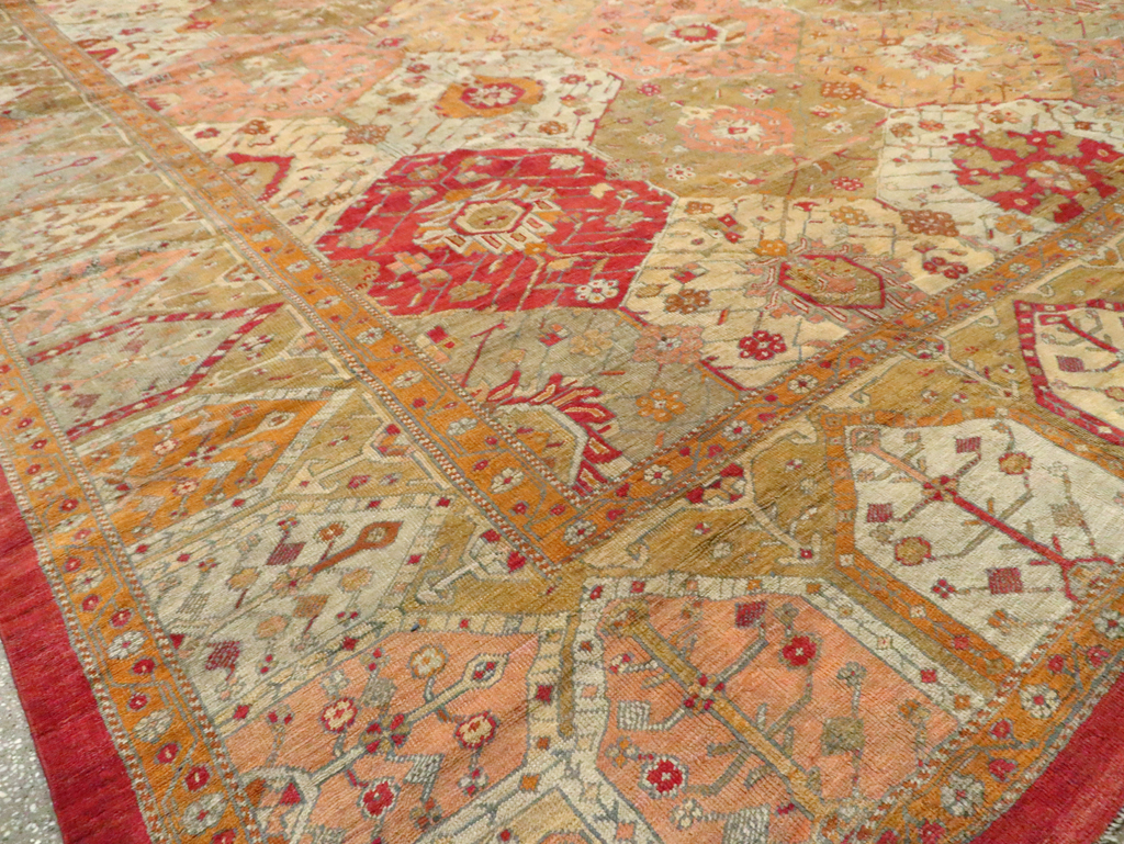 Antique Turkish Oushak Carpet, No.27028 - Galerie Shabab