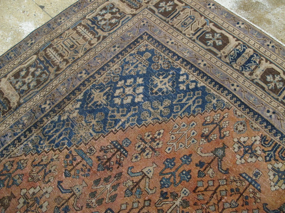 Antique Persian Joshegan Rug, No.27031 - Galerie Shabab