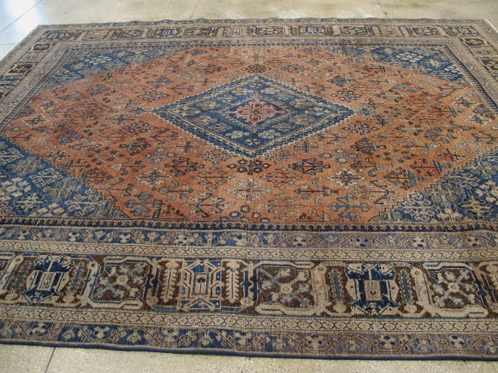 Antique Persian Joshegan Rug, No.27031 - Galerie Shabab