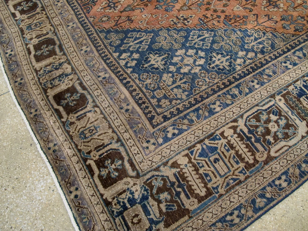 Antique Persian Joshegan Rug, No.27031 - Galerie Shabab