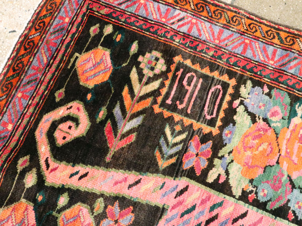 Antique Caucasian Karabagh Pictorial Rug, No.27061 - Galerie Shabab
