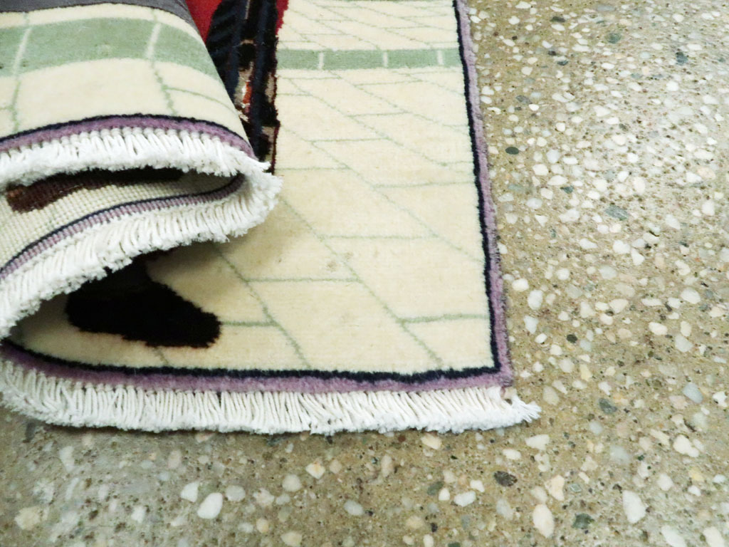 Vintage Persian Tabriz Pictorial Rug, No.27063 - Galerie Shabab