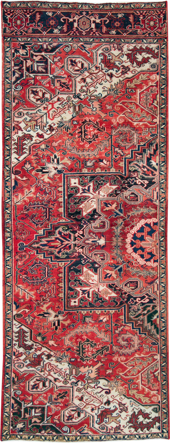 Vintage Persian Heriz Sampler Rug, No.27078 - Galerie Shabab
