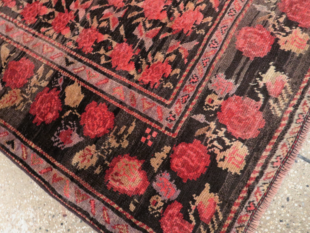 Vintage Caucasian Karabagh Accent Rug, No.27084 - Galerie Shabab