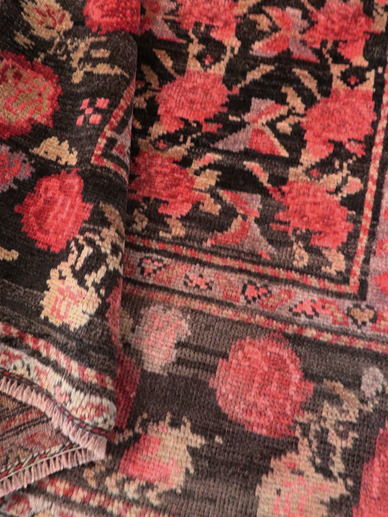 Vintage Caucasian Karabagh Accent Rug, No.27084 - Galerie Shabab