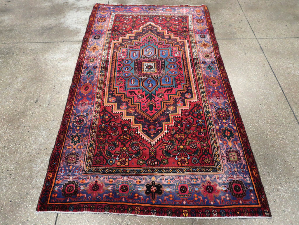 Vintage Persian Hamadan Rug, No.27091 - Galerie Shabab