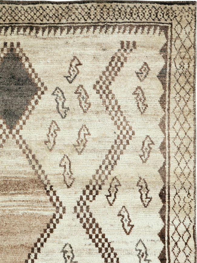 Vintage Persian Gabbeh Rug, No.27092 - Galerie Shabab