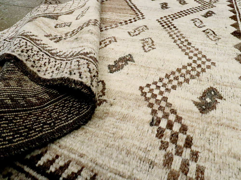 Vintage Persian Gabbeh Rug, No.27092 - Galerie Shabab