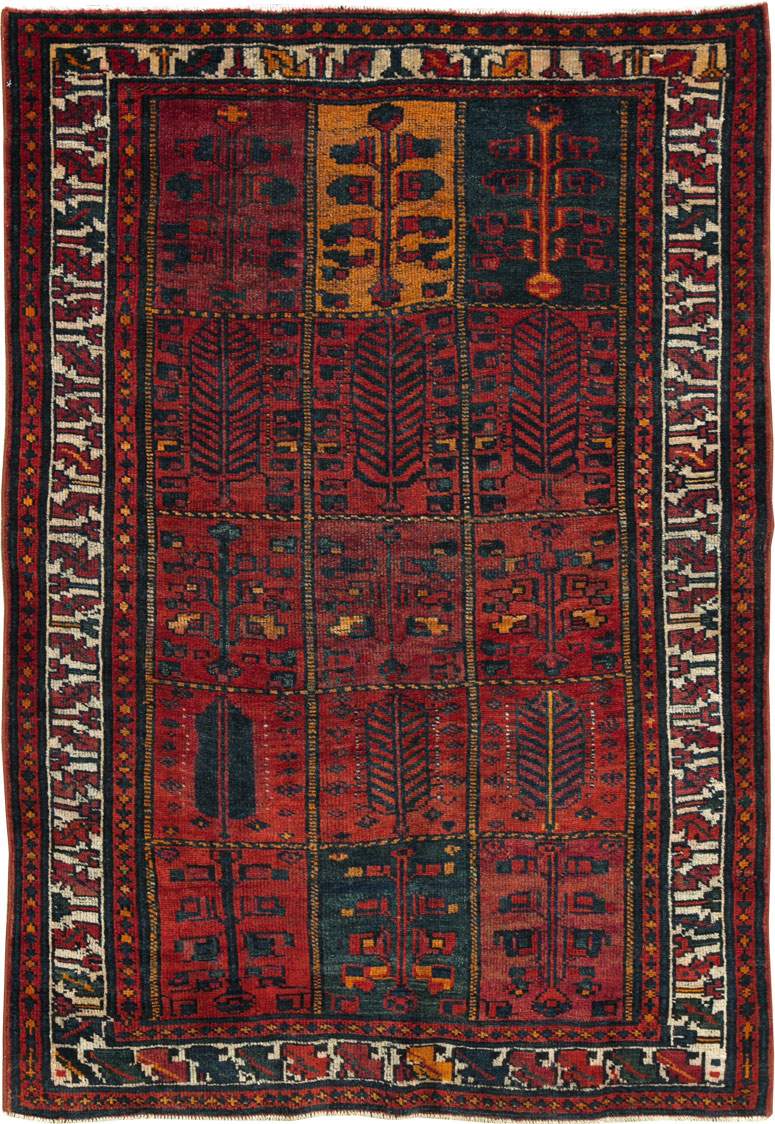 Vintage Persian Bakhtiari Rug, No.27095 - Galerie Shabab