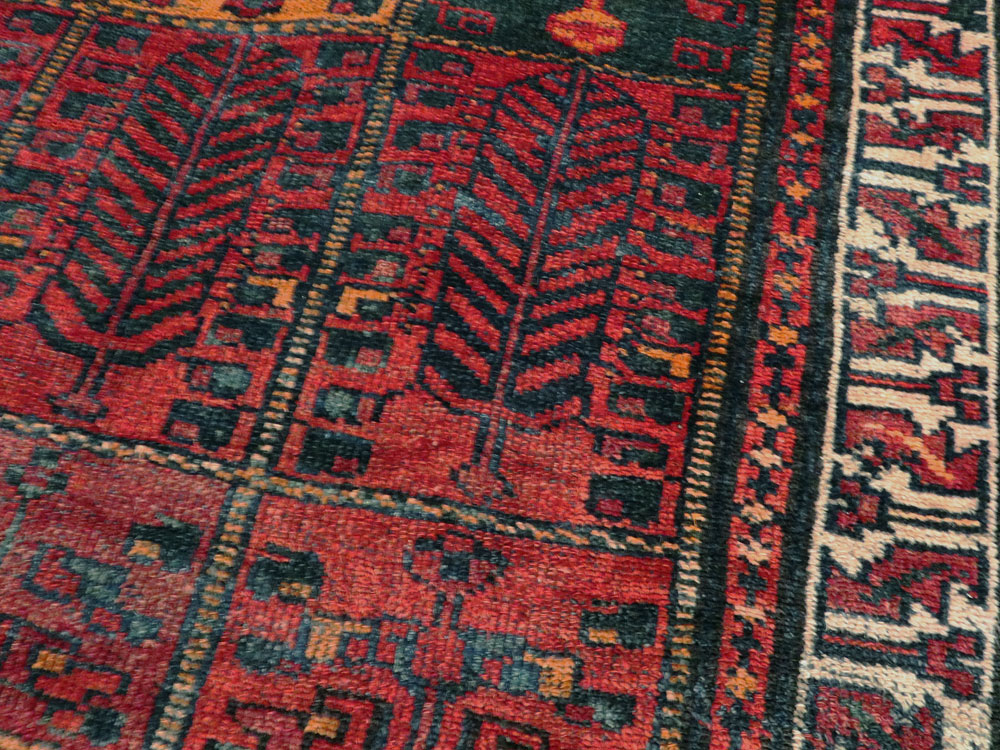 Vintage Persian Bakhtiari Rug, No.27095 - Galerie Shabab