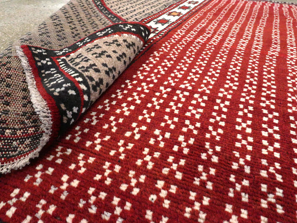 Vintage Persian Baluch Throw Rug, No.27099 - Galerie Shabab