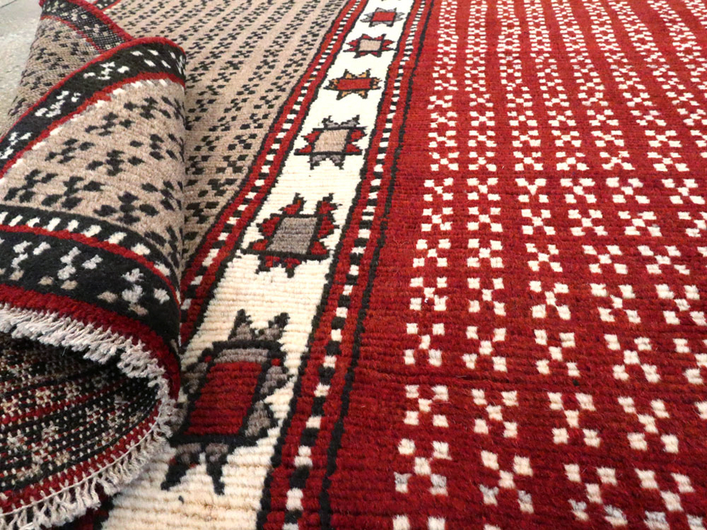 Vintage Persian Baluch Throw Rug, No.27099 - Galerie Shabab