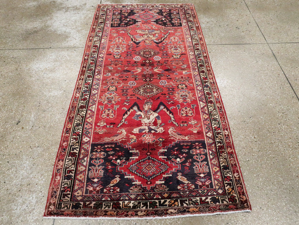 Vintage Persian Hamadan Pictorial Rug, No.27102 - Galerie Shabab