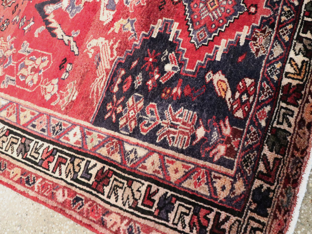 Vintage Persian Hamadan Pictorial Rug, No.27102 - Galerie Shabab