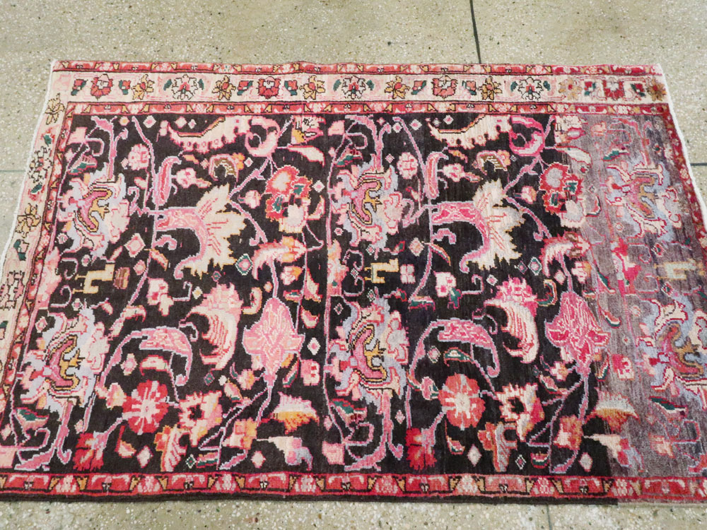 Vintage Persian Ardabil Throw Rug, No.27111 - Galerie Shabab