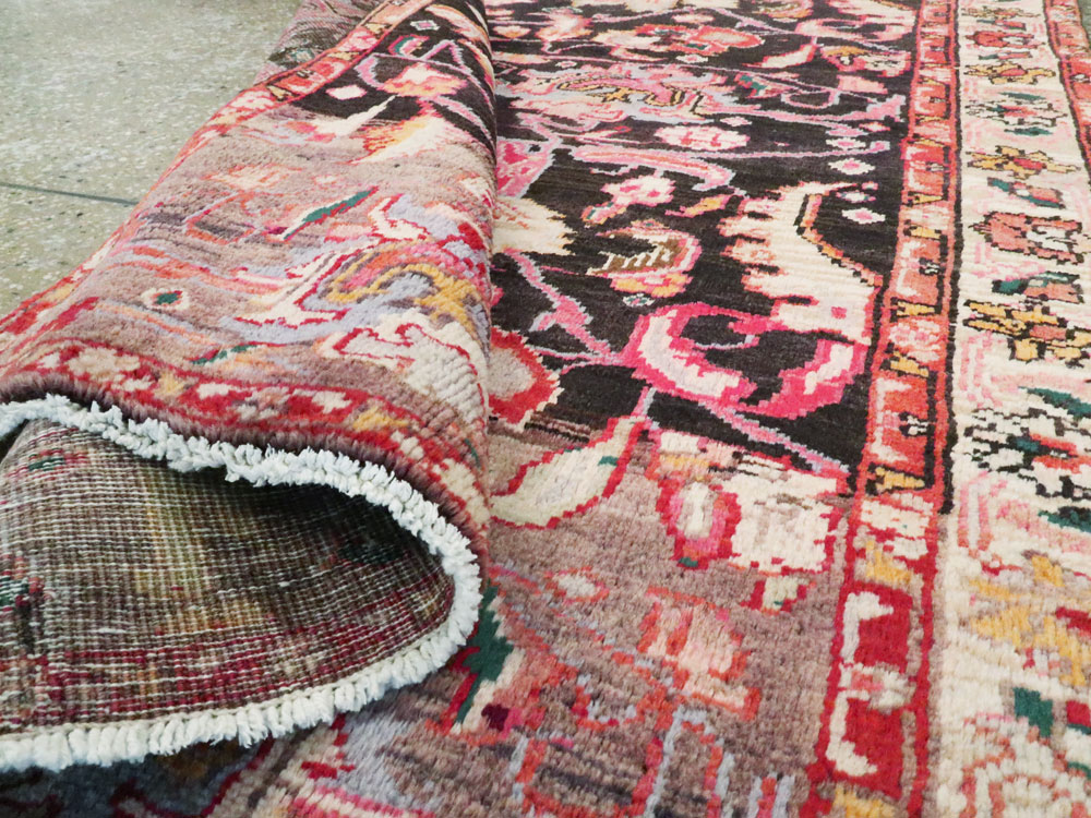 Vintage Persian Ardabil Throw Rug, No.27111 - Galerie Shabab