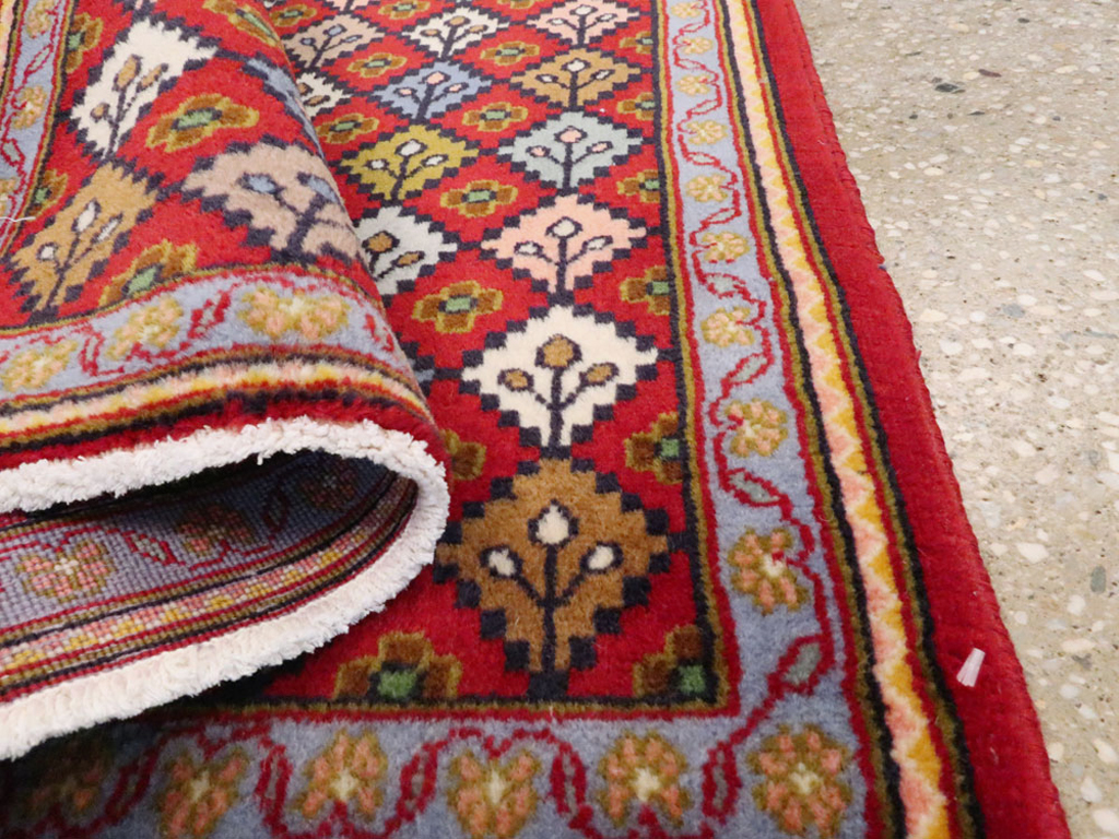Vintage Persian Kashan Throw Rug (Pair: 1 of 2), No.27115 - Galerie Shabab