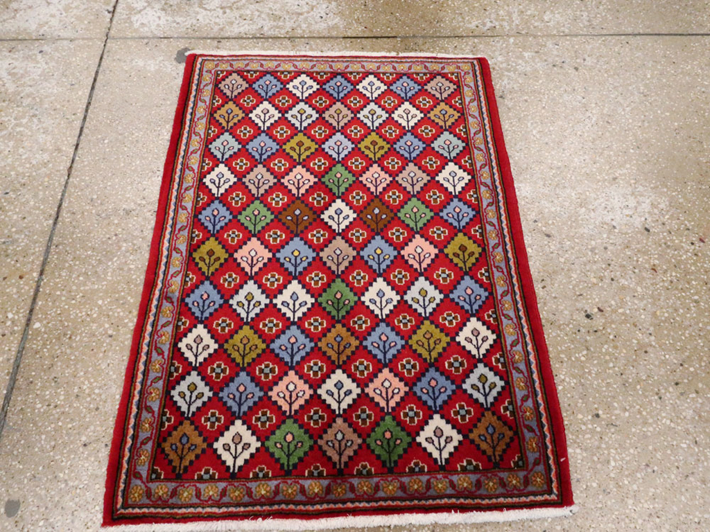 Vintage Persian Kashan Throw Rug (Pair: 2 of 2), No.27116 - Galerie Shabab