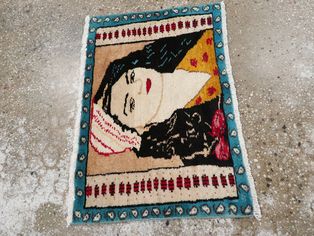 Vintage Persian Tabriz Pictorial Throw Rug, No.27118 - Galerie Shabab