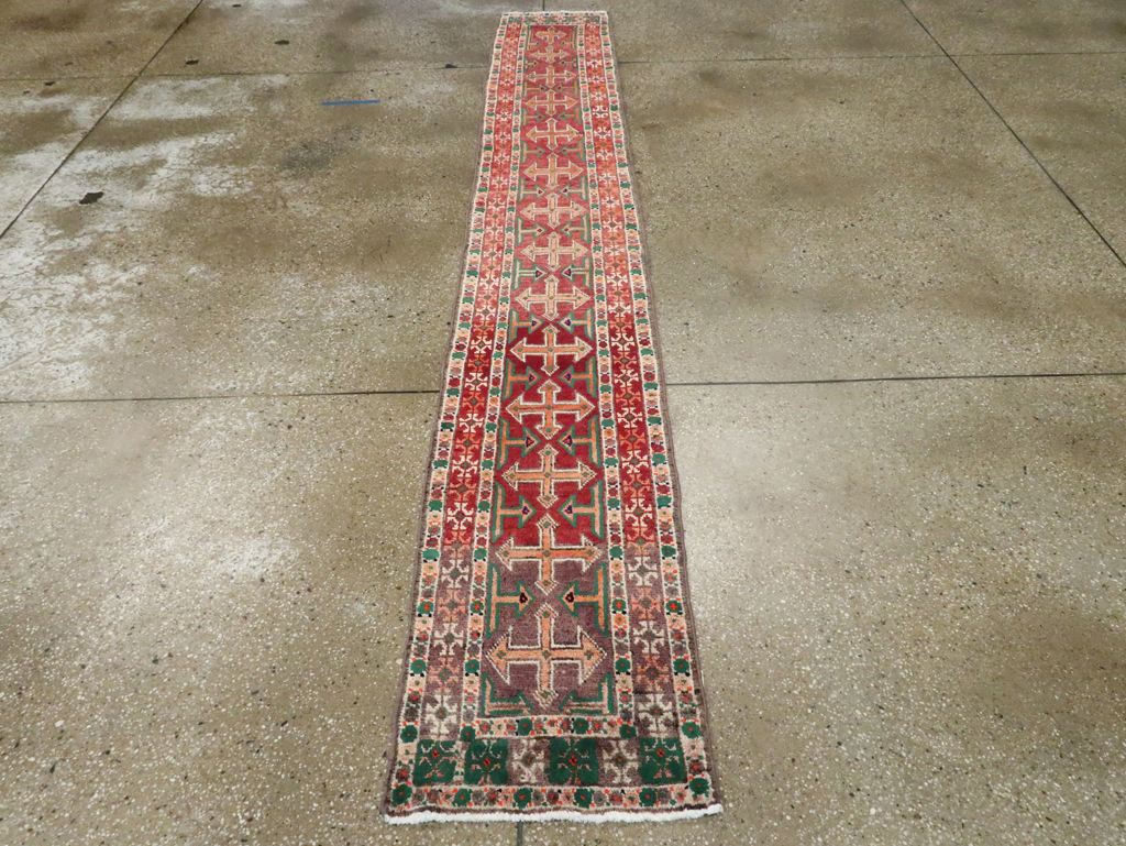 Vintage Persian Hamadan Runner, No.27127 - Galerie Shabab