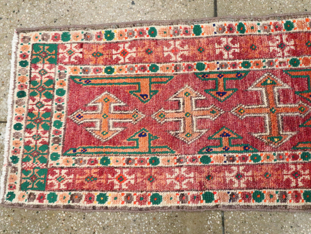 Vintage Persian Hamadan Runner, No.27127 - Galerie Shabab