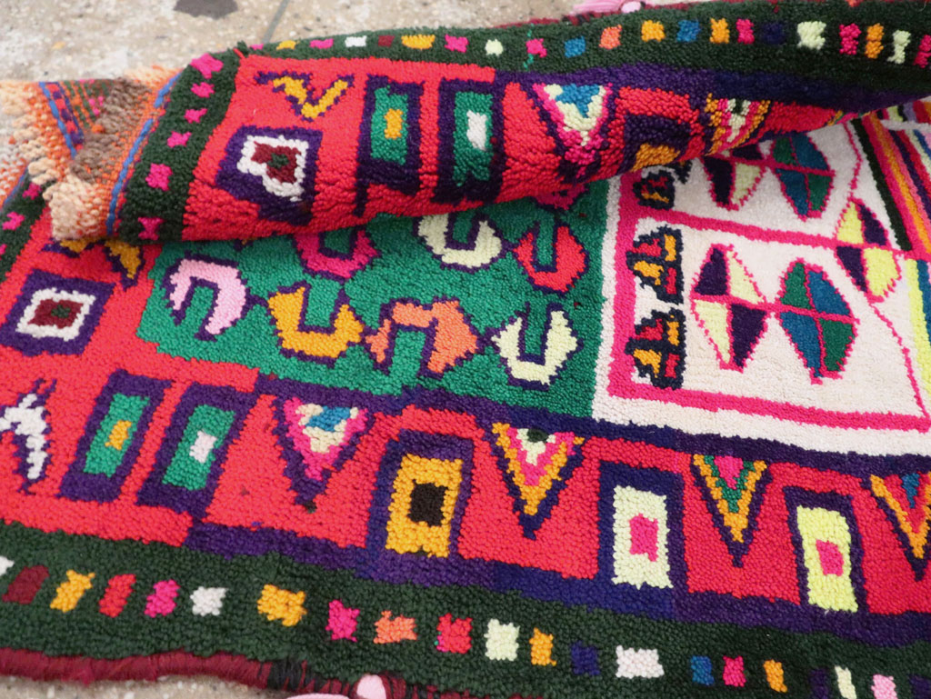 Vintage Persian Kurd Boho Chic Throw Rug, No.27129 - Galerie Shabab