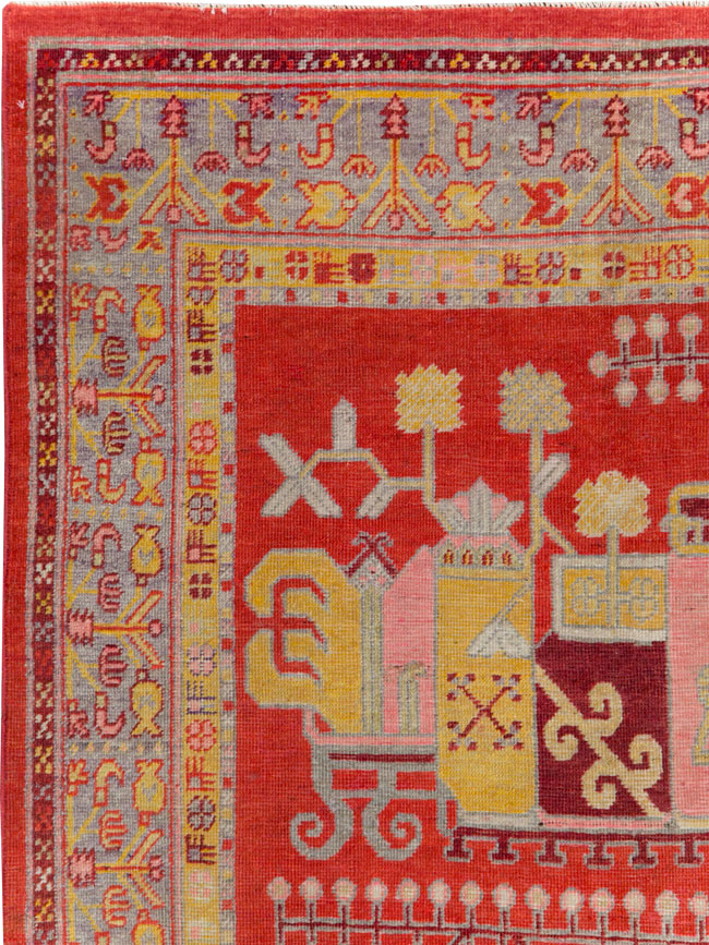 Antique Khotan Rug, No.27135 - Galerie Shabab