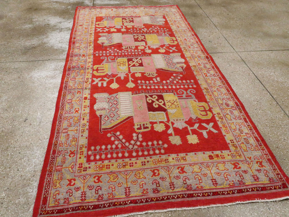 Antique Khotan Rug, No.27135 - Galerie Shabab