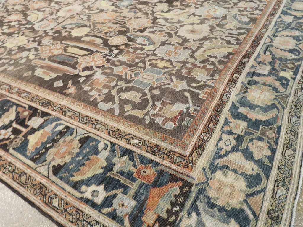 Antique Persian Mahal Room Size Carpet, No.27144 - Galerie Shabab