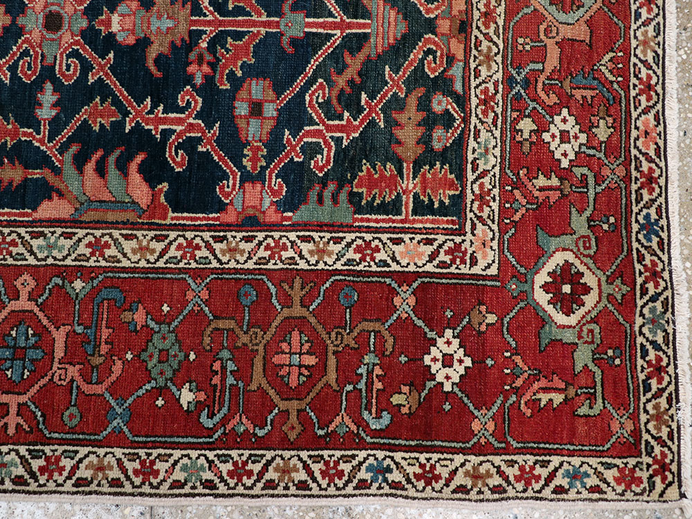 Antique Persian Heriz Rug, No.27145 - Galerie Shabab