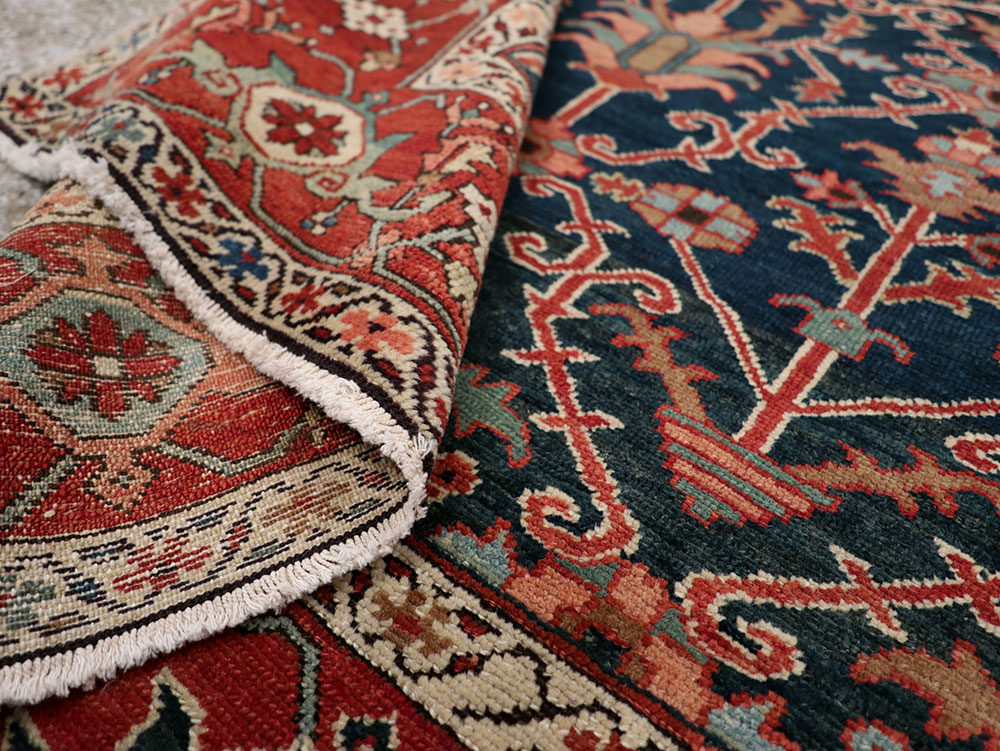 Antique Persian Heriz Rug, No.27145 - Galerie Shabab