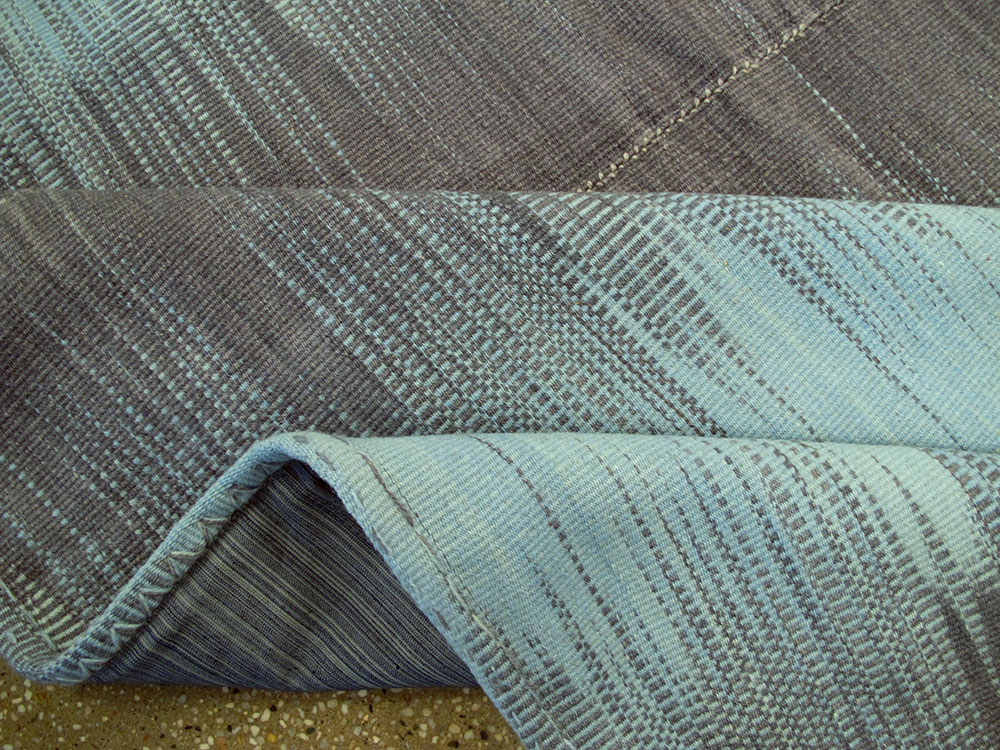 Modern Turkish Flatweave Kilim, No.27162 - Galerie Shabab