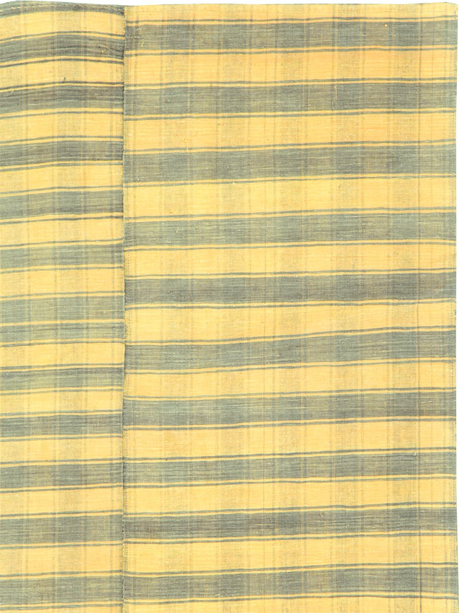 Vintage Turkish Flatweave Kilim Accent Rug, No.27174 - Galerie Shabab