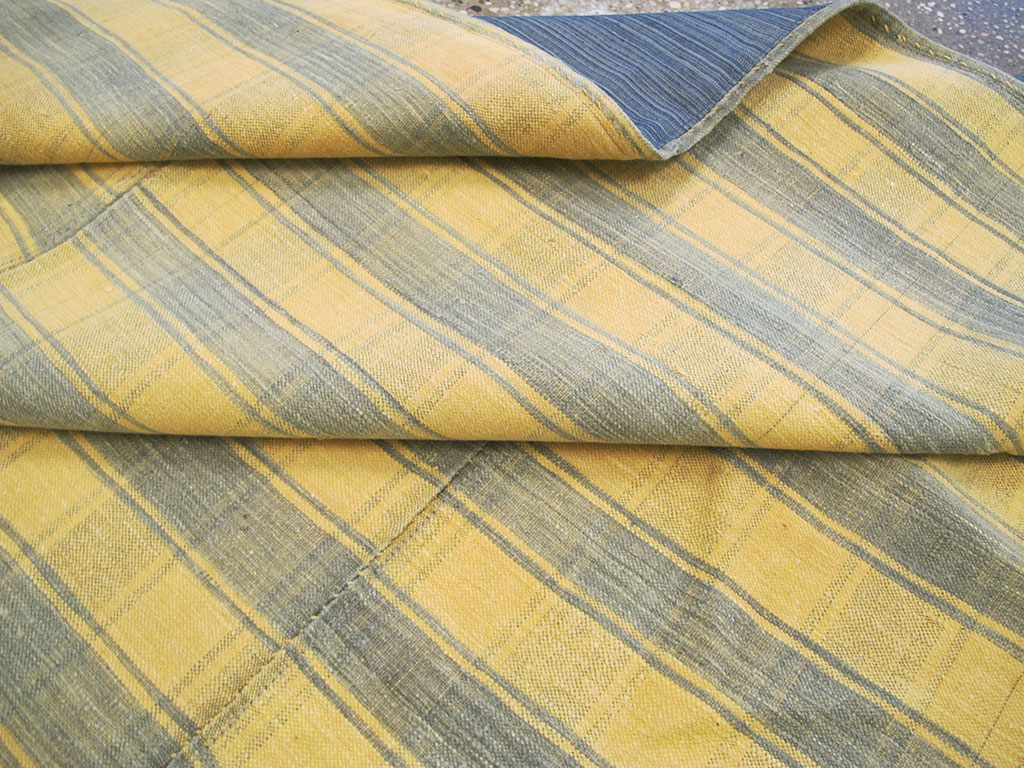 Vintage Turkish Flatweave Kilim Accent Rug, No.27174 - Galerie Shabab