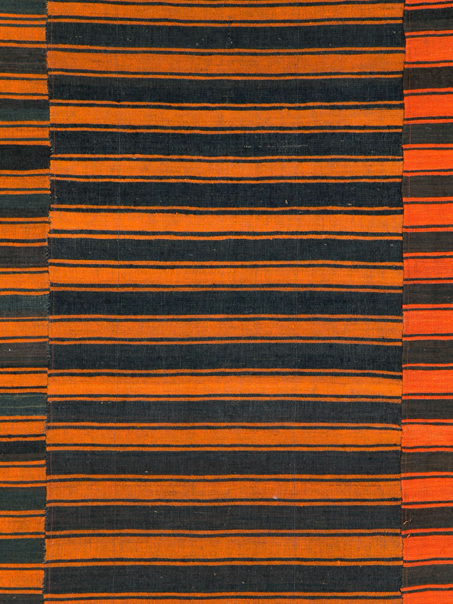 Vintage Turkish Flatweave Kilim Accent Rug, No.27175 - Galerie Shabab