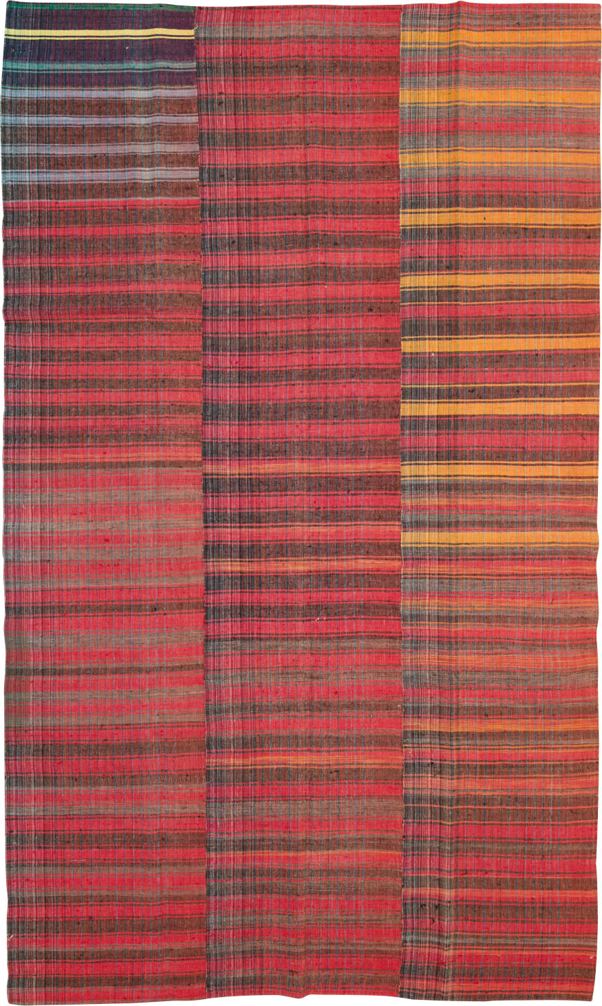 Vintage Turkish Flatweave Kilim Accent Rug, No.27177 - Galerie Shabab