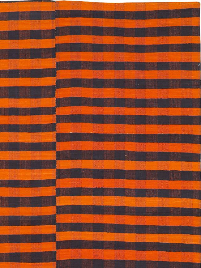 Vintage Turkish Flatweave Kilim Accent Rug, No.27179 - Galerie Shabab