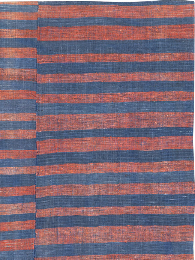 Vintage Turkish Flatweave Kilim Accent Carpet, No.27184 - Galerie Shabab