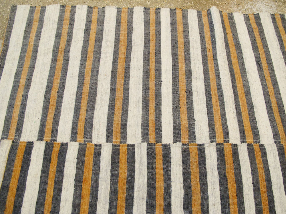 Vintage Turkish Flatweave Kilim, No.27185 - Galerie Shabab