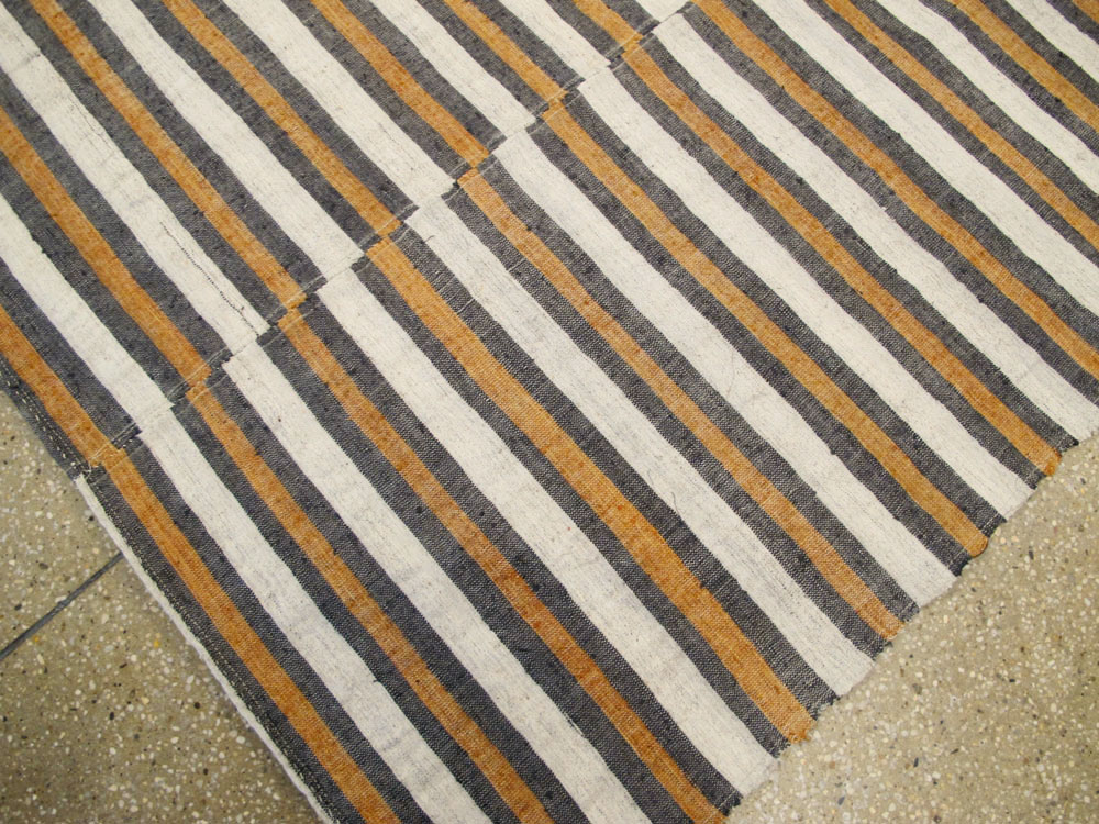 Vintage Turkish Flatweave Kilim, No.27185 - Galerie Shabab