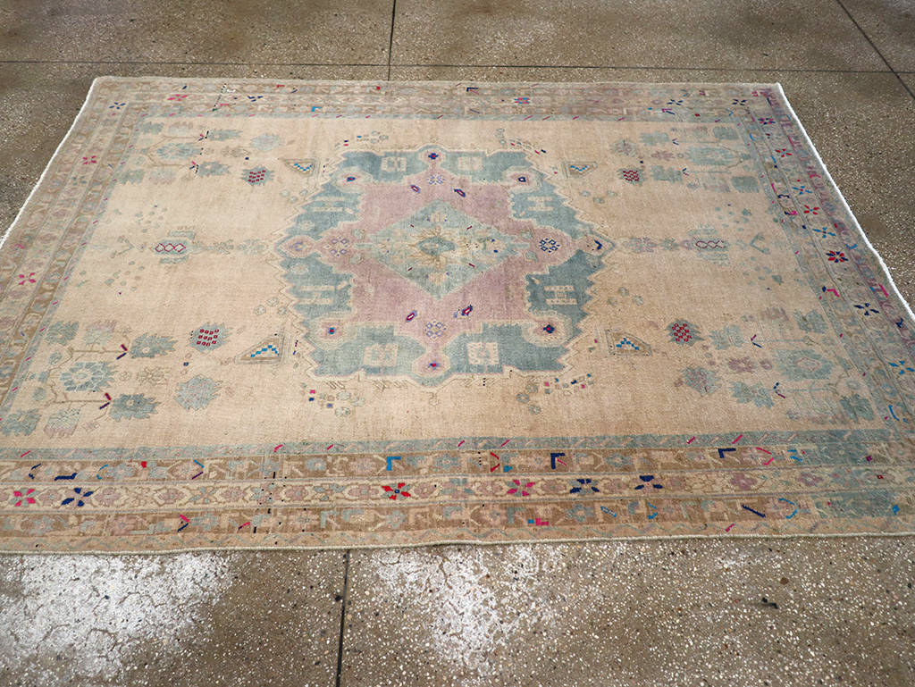 Vintage Persian Afshar Rug, No.27191 - Galerie Shabab