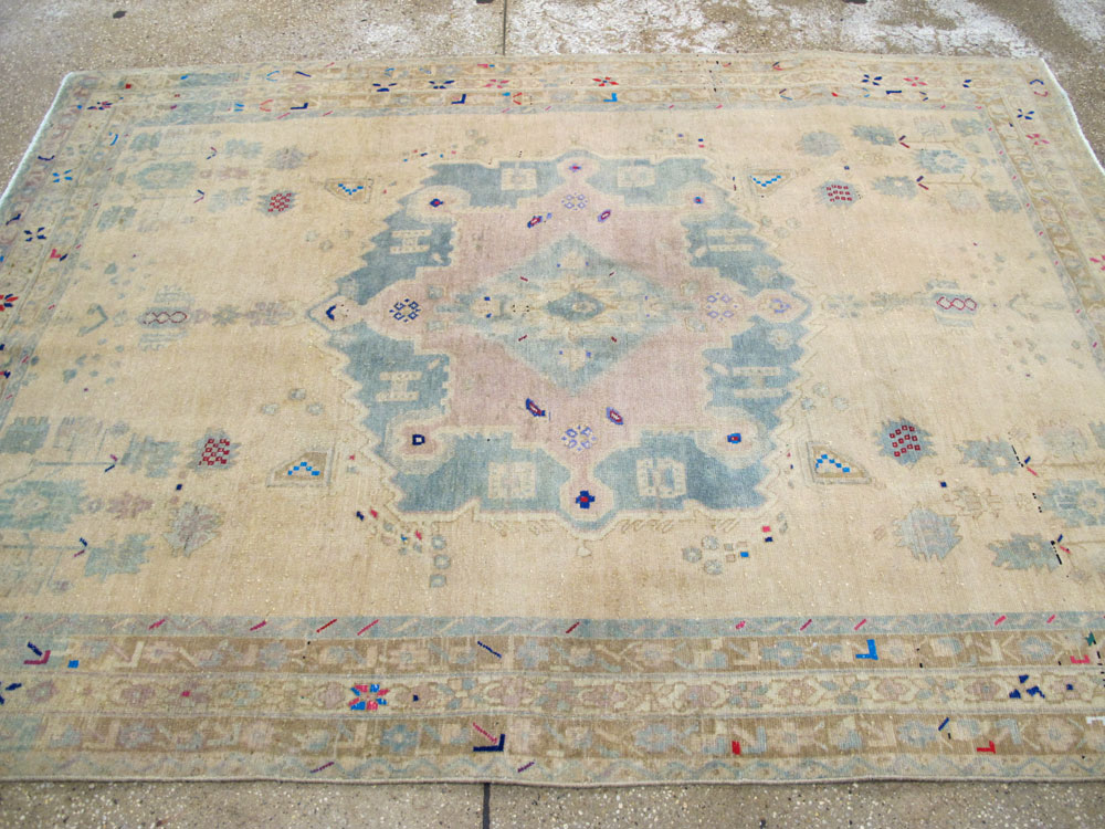 Vintage Persian Afshar Rug, No.27191 - Galerie Shabab