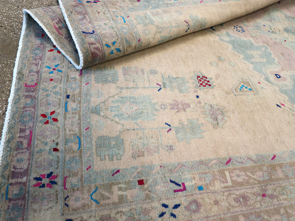 Vintage Persian Afshar Rug, No.27191 - Galerie Shabab